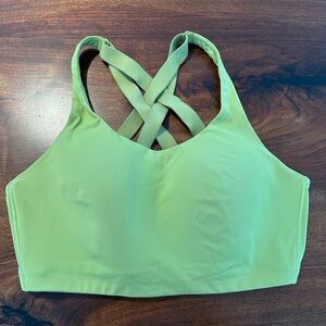 Lululemon green sports bra